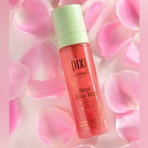 Pixi Skintreats Rose Glow Mist with 7 Flower Oils